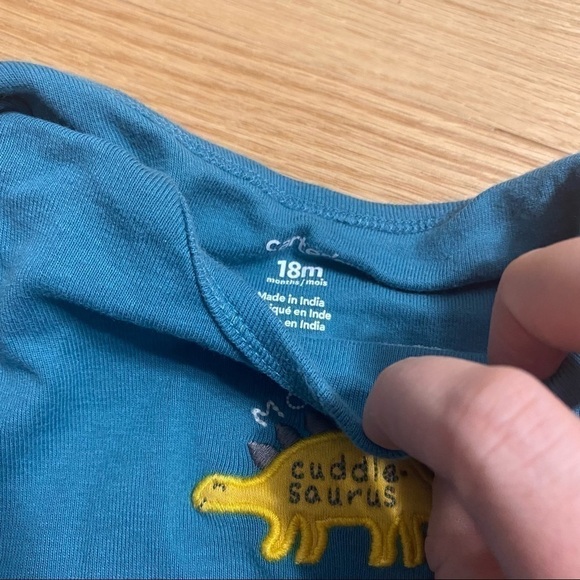 18 mos Boys Clothing Bundle Carters Dinosaur Surfboard Cool Mom Short Sleeve - Picture 5 of 10